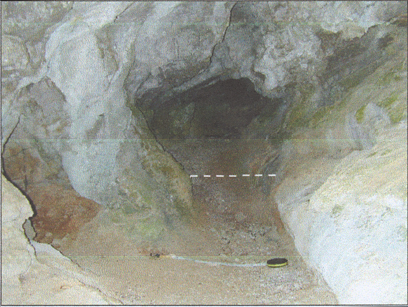 ORPIERRE Grotte de Farinette 09-48-09-432.jpeg