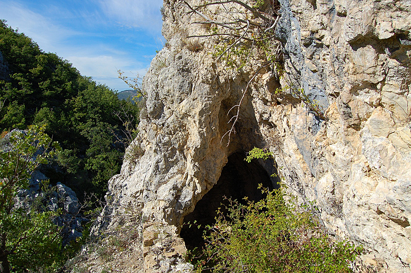 REIHANETTE La grotte de Roche Vieille 005